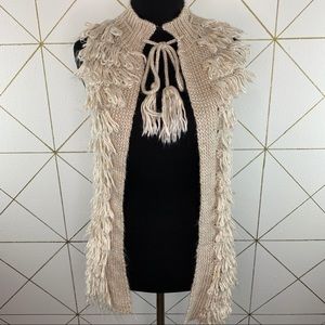 Akualani ‘Cat Loop’ Wool Blend Sweater Vest Small